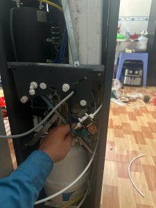 Sửa máy lọc nước tại Dĩ An